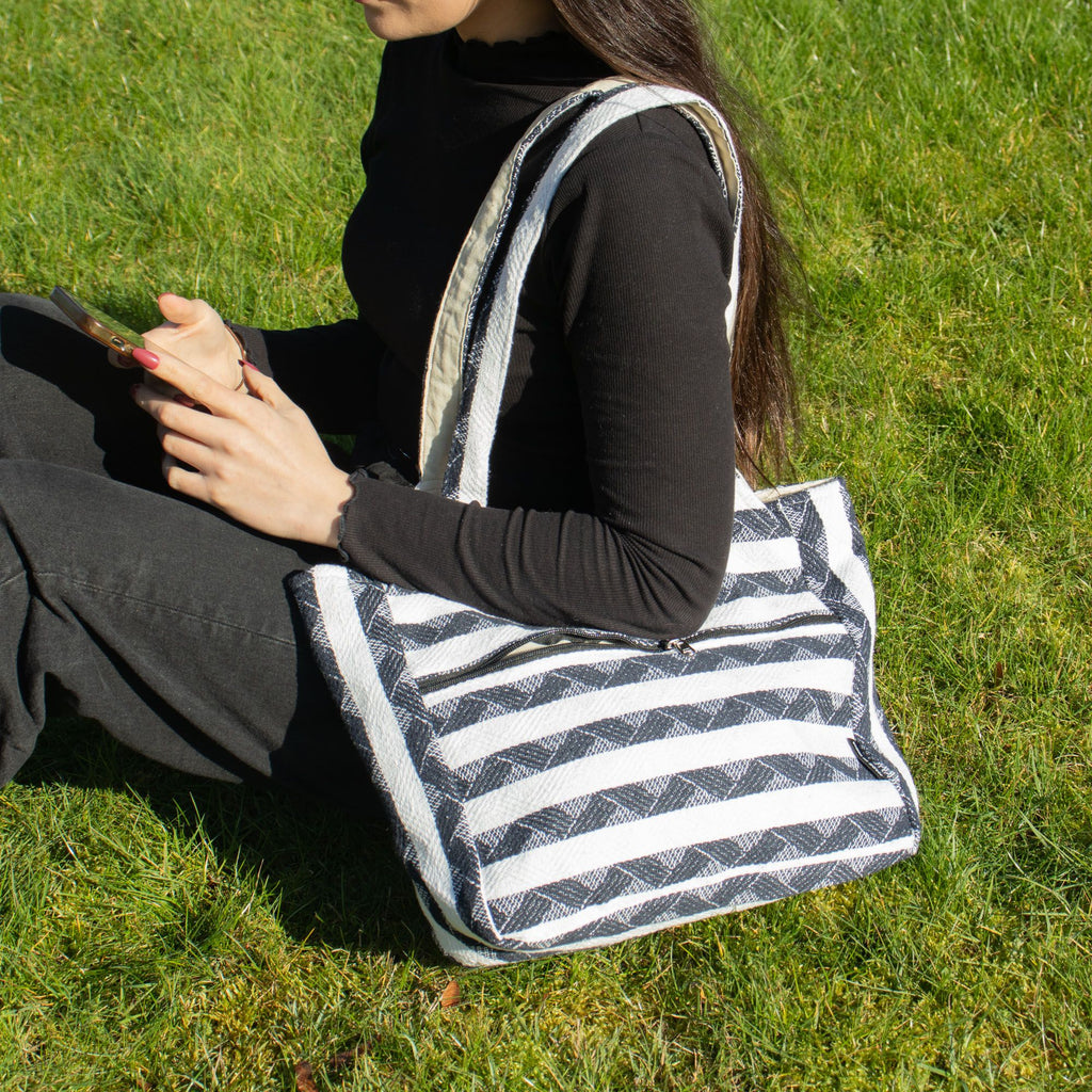 Atlas Nomad Wander Muse Sari Jacquard Tote Bag | Nomad Collection | Velora