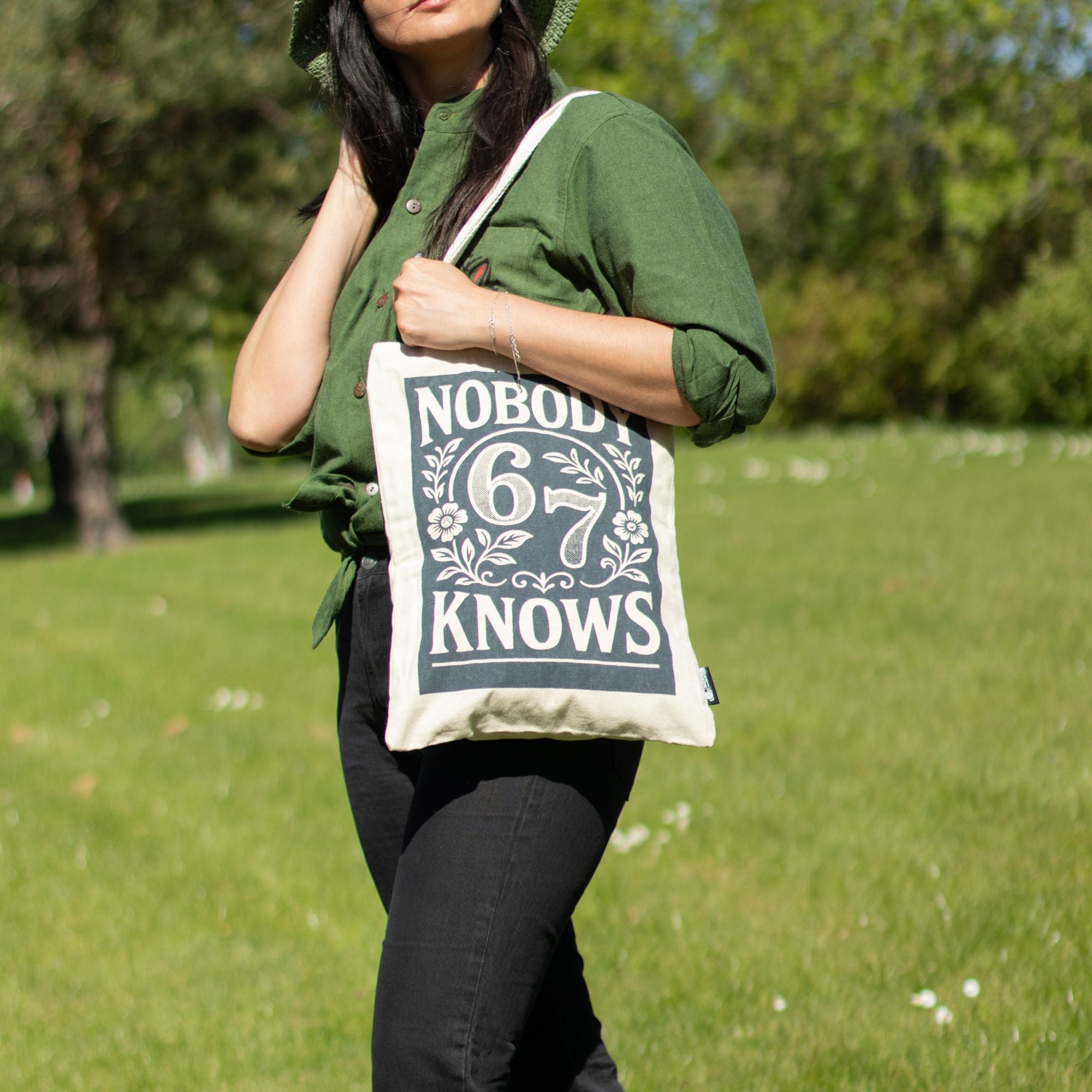 Nomad Sari Tote Bag - Nobody Knows 67 | Natural Canvas | Velora