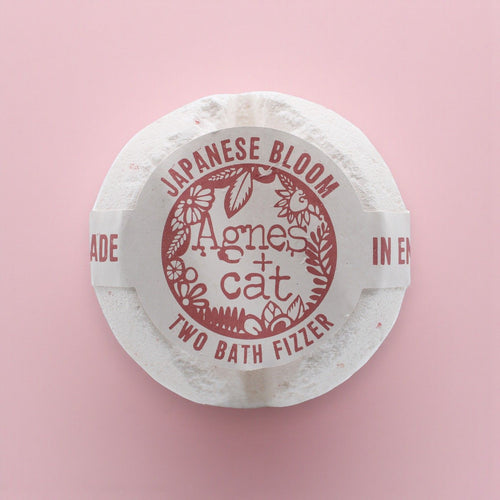 Agnes + Cat Bath Fizzer - Japanese Bloom | Velora