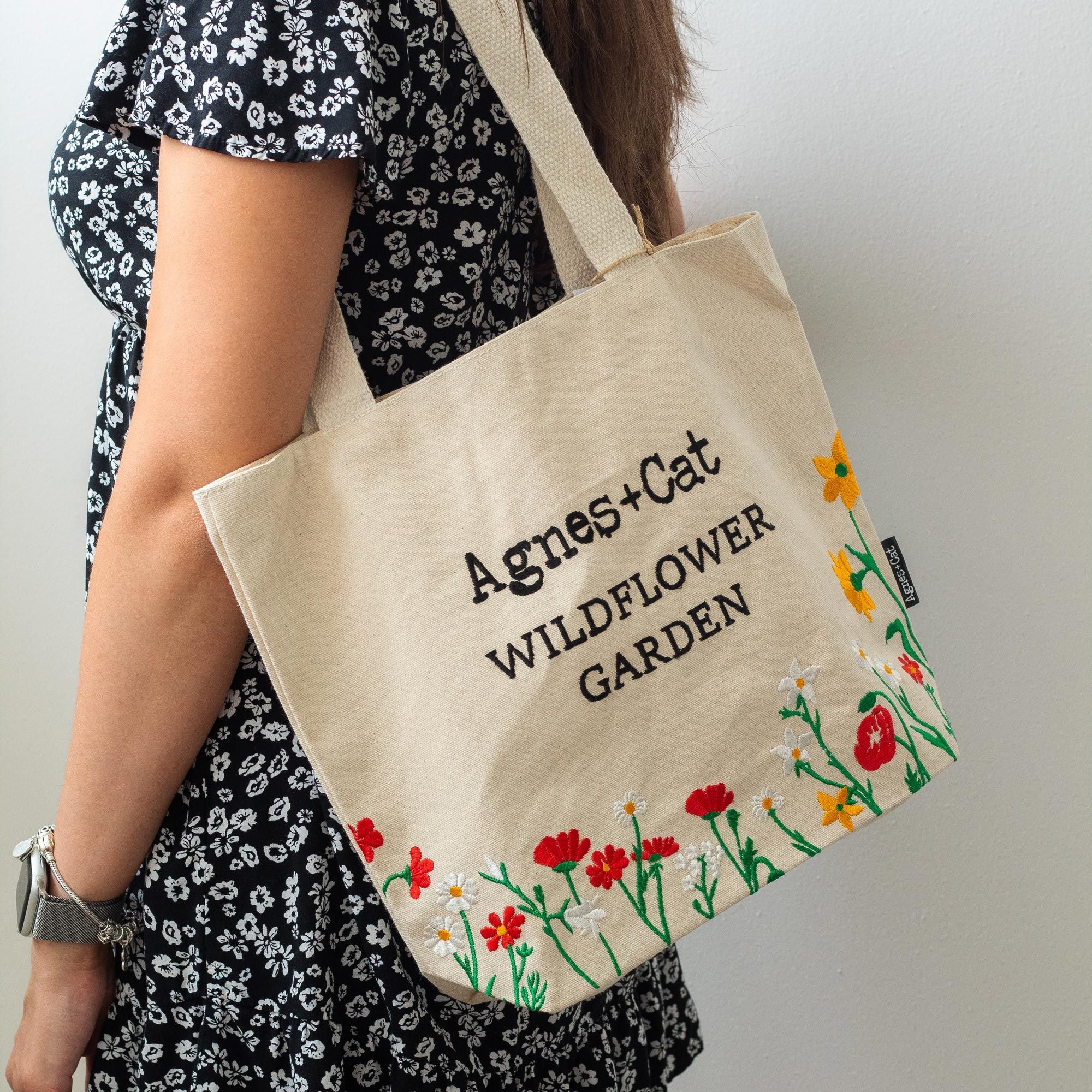 Agnes + Cat Wildflower Garden Tote Bag - Red Flowers | Velora