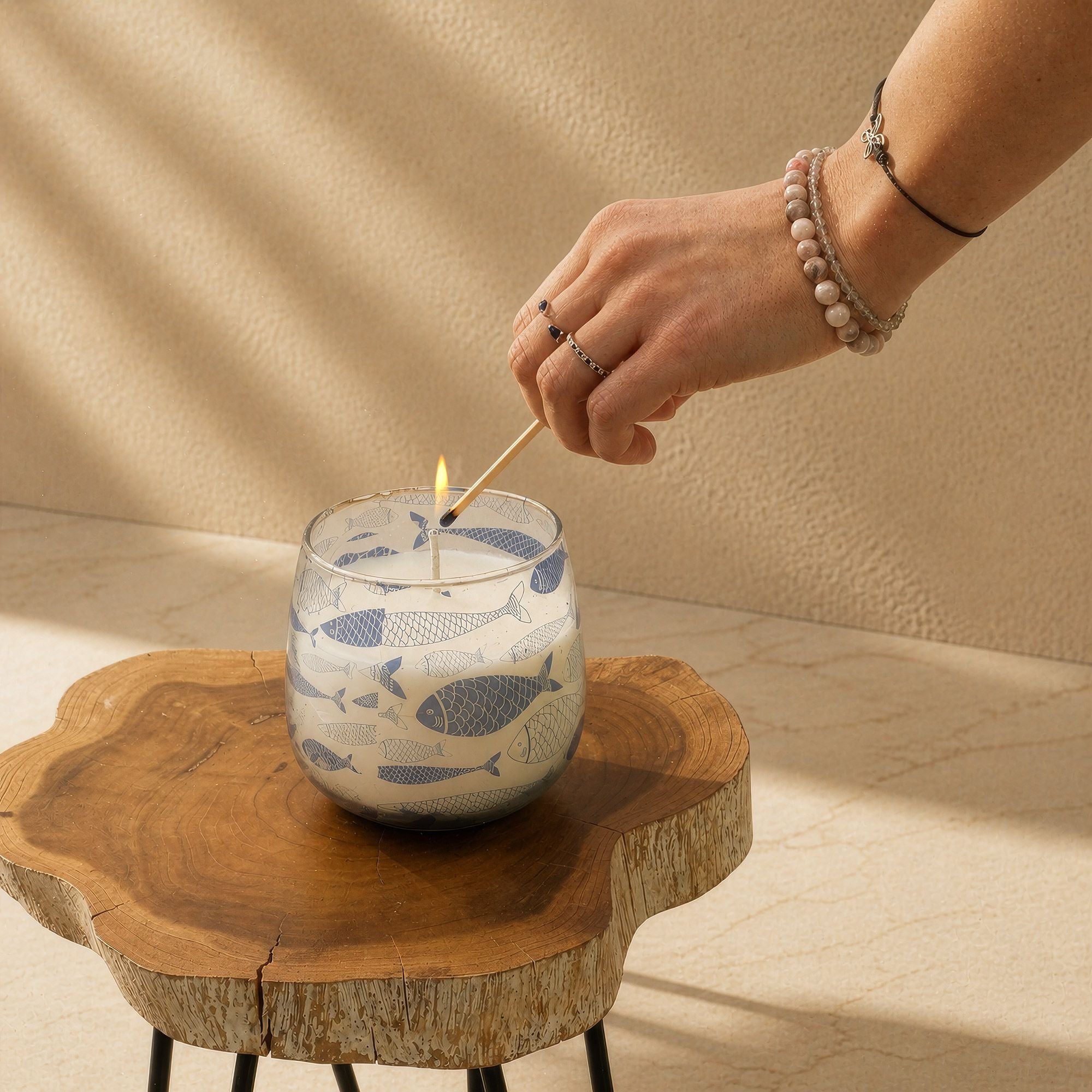 Medium Glass Jar Candle - Seabreeze | Velora