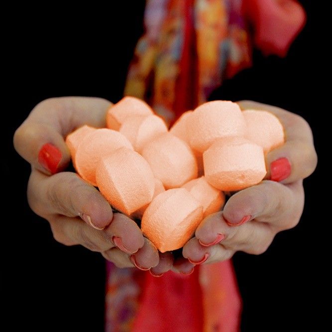 Chill Pills Mini Bath Bombs - Fresh Oranges | Velora