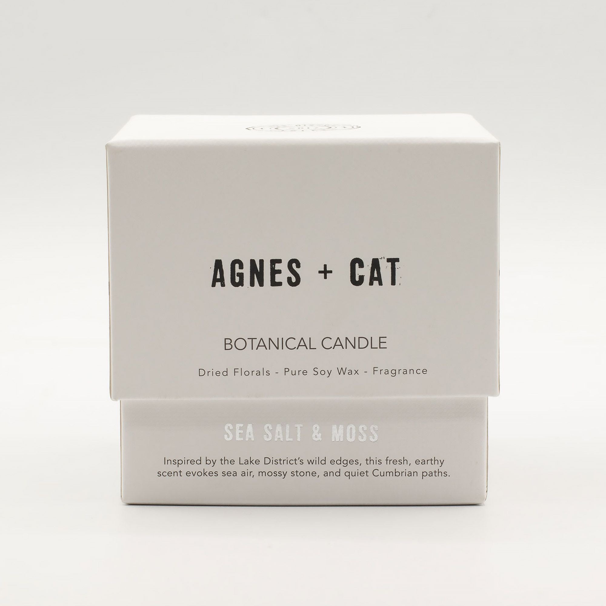 Agnes + Cat Botanical Soy Wax Candle - Seasalt & Moss | Velora
