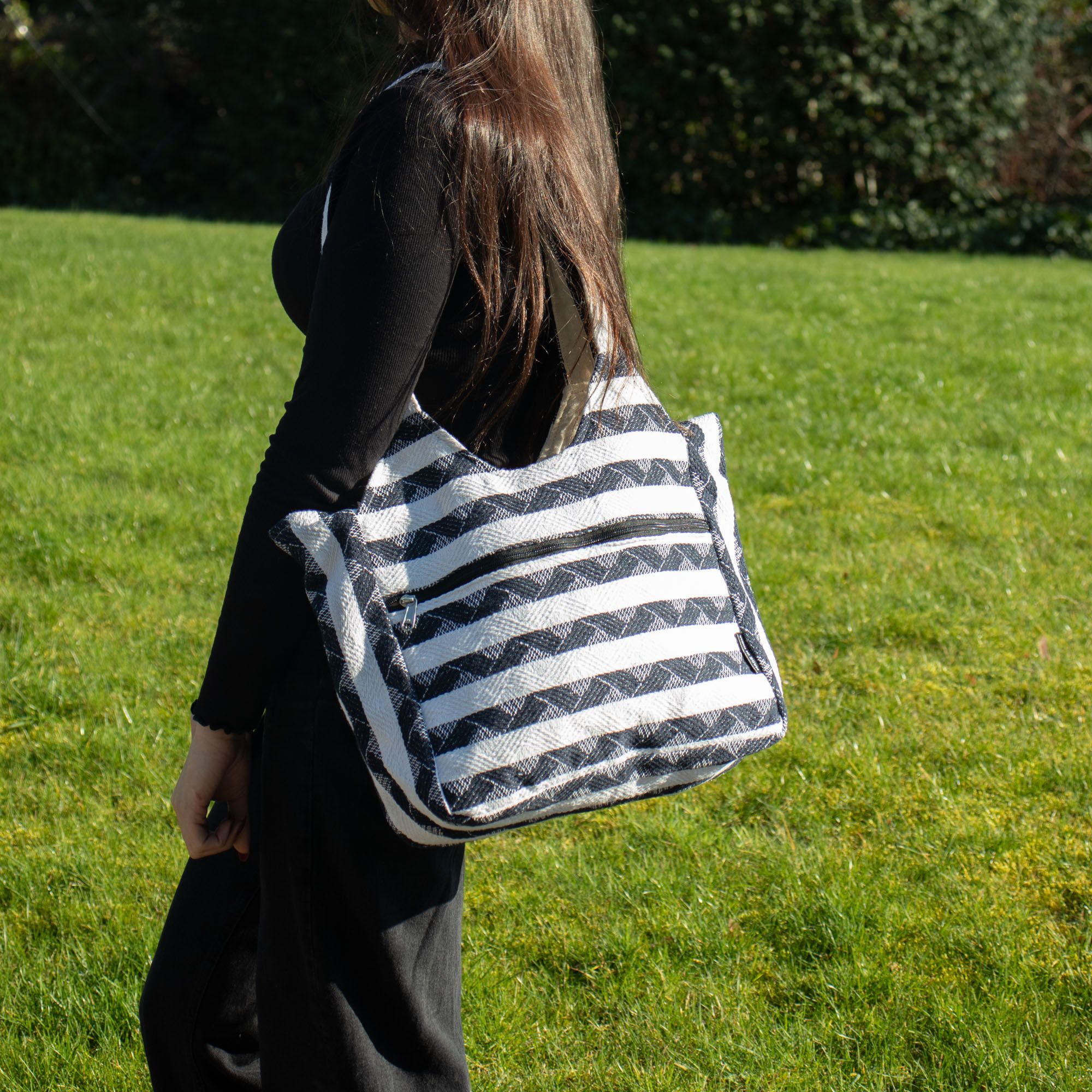 Atlas Nomad Wander Muse Sari Jacquard Tote Bag | Nomad Collection | Velora