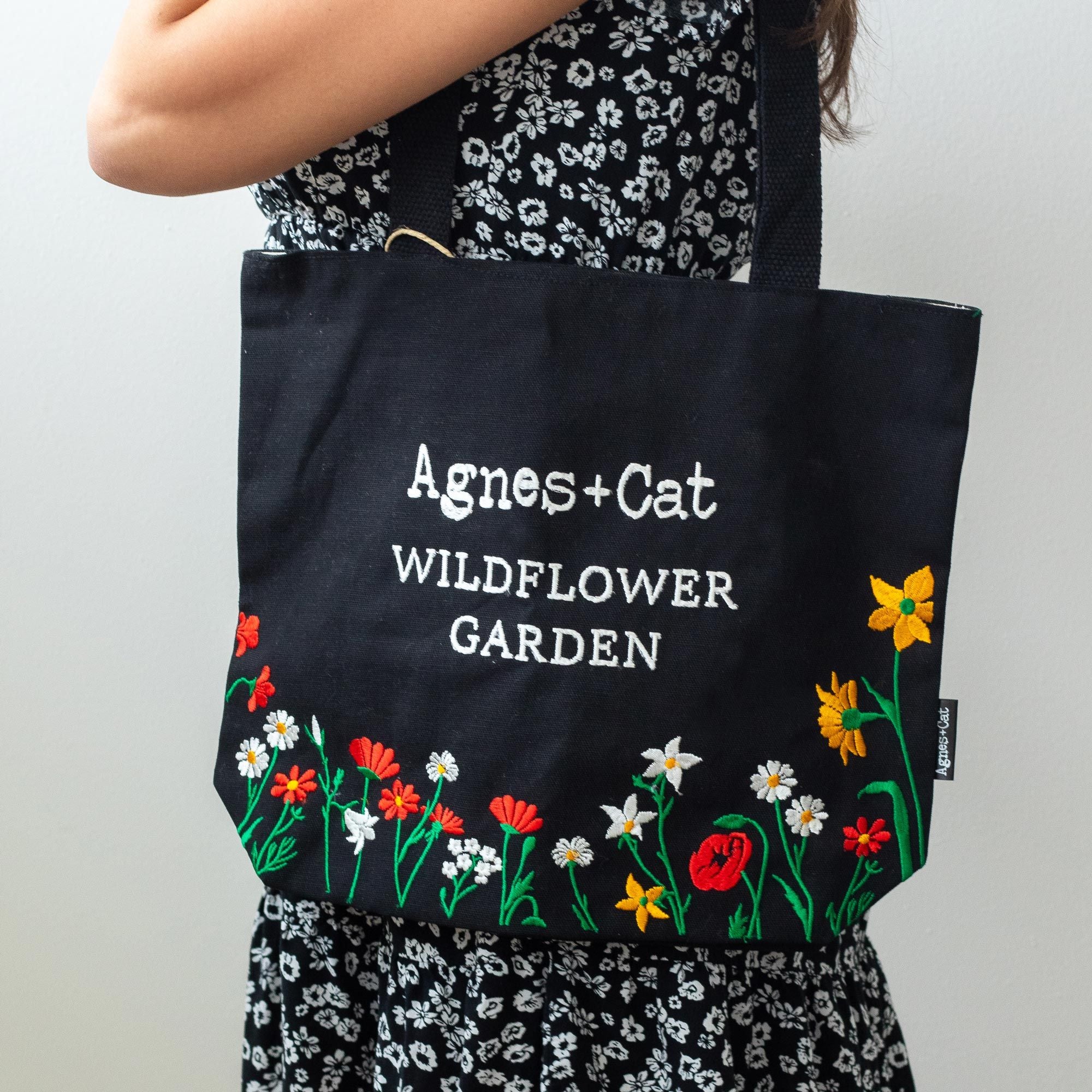 Agnes + Cat Wildflower Garden Tote Bag - Black | Velora