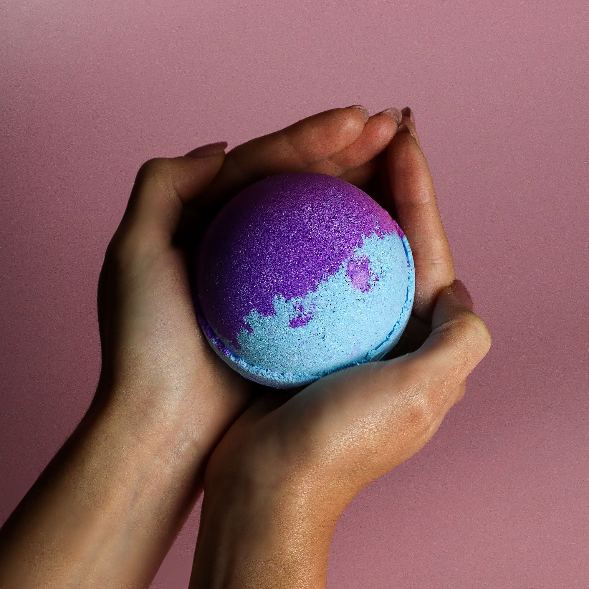 Jumbo Bath Bomb - Amethyst Creed | 250g | Velora