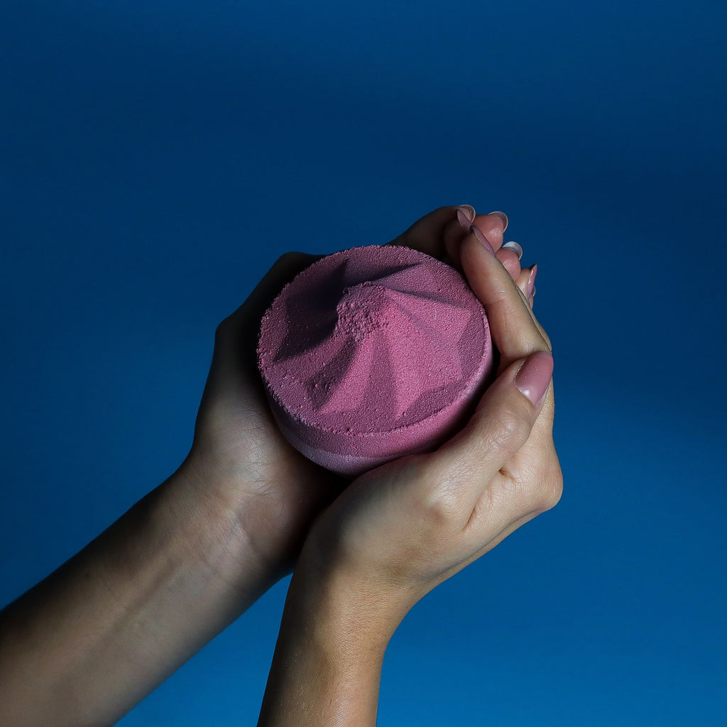 Jumbo Bath Bomb - Razzle Dazzle | Raspberry Slush | 180g | Velora